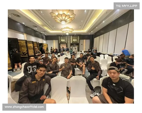 UFC上海之夜观众为恩波格斗师徒情谊感动，格斗承载故事与情绪